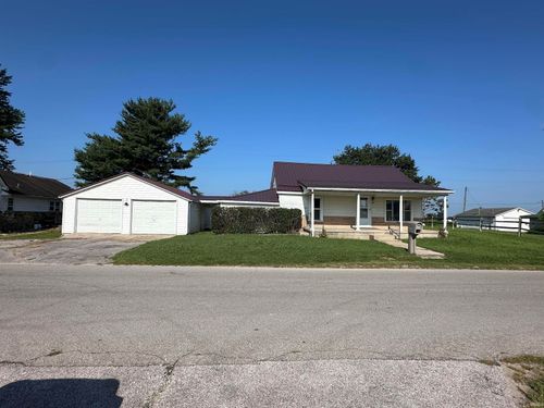 614 S Myra St, Worthington, IN, 47471-2314 | Card Image