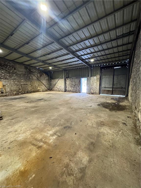 Commercial Lease in Dundas 2