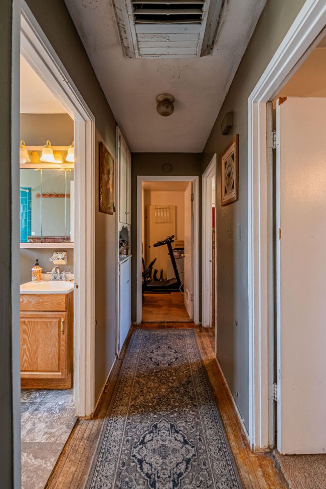 3208 Alvarado Drive Ne, House other with 3 bedrooms, 1 bathrooms and null parking in Albuquerque NM | Image 6