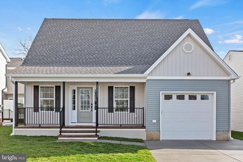 22802 Lawrence Ave, LEONARDTOWN, MD, 20650-3870 | Card Image