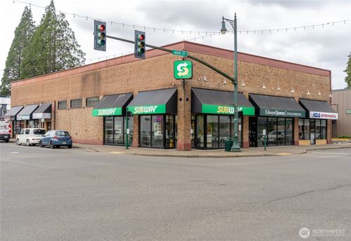 112 W Pioneer Ave, Montesano, WA, 98563-4409 | Card Image