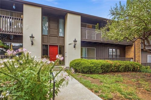 d-441 W 104th St, Kansas City, MO, 64114-4634 | Card Image
