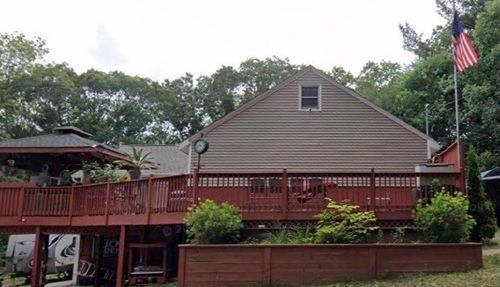 25 Maple Ave, North Oxford, MA, 01537-1164 | Card Image