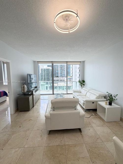 1904-1050 Brickell Ave, Miami, FL, 33131-3908 | Card Image