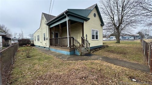 1511 Beechwood Ave, New Albany, IN, 47150-3804 | Card Image