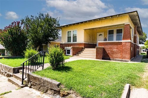 137 5th Ave, Bristow, OK, 74010-2824 | Card Image
