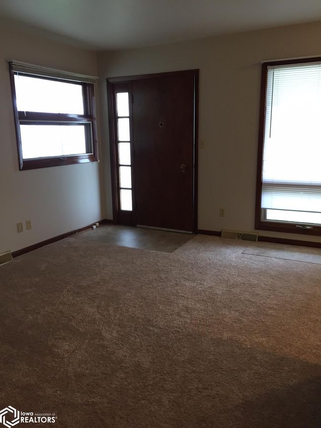 502 2 Nd St, Home with 7 bedrooms, 0 bathrooms and null parking in Griswold IA | Image 24