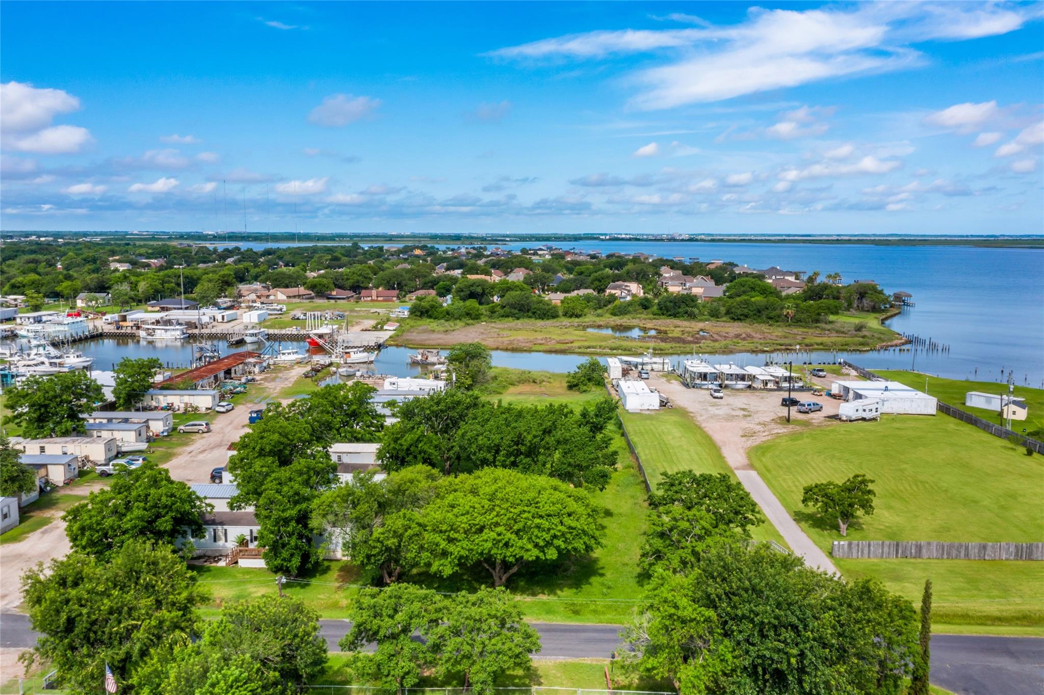 Land in Texas City