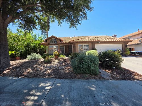 2099 Rosemary Ct, Hemet, CA, 92545 | Card Image