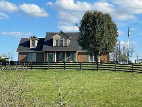 559 Moran Summit Rd, Richmond, KY, 40475-8170 | Card Image