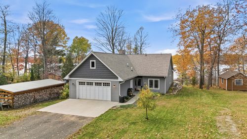 19129 Woodland Acres S, Pine City, MN, 55063-6096 | Card Image