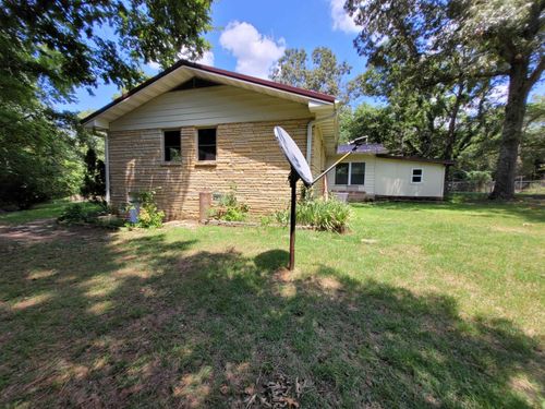 1607 S Riverview Cir, Horseshoe Bend, AR, 72512-4402 | Card Image