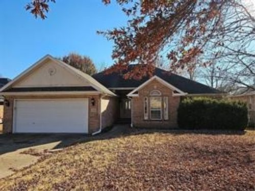 2705 Sw 8th St, Bentonville, AR, 72712-3560 | Card Image