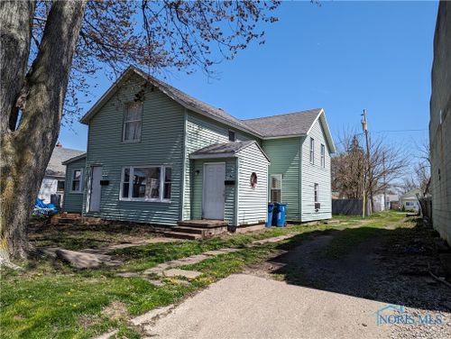 309 Hayes Avenue, Port Clinton, OH, 43452 | Card Image