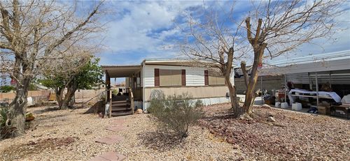 6186 Bluehurst Ave, Las Vegas, NV, 89156-4716 | Card Image