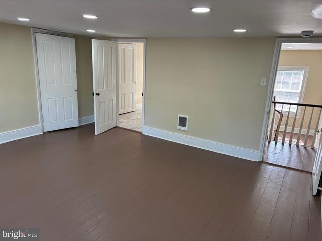49 Market St, House other with 5 bedrooms, 3 bathrooms and null parking in SALEM NJ | Image 52