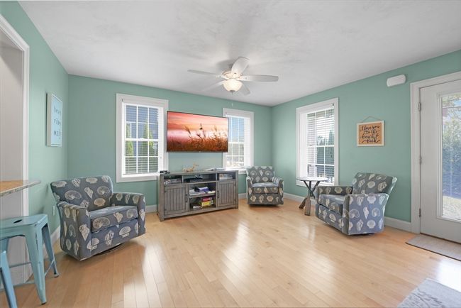 139 Onset Ave, House other with 4 bedrooms, 3 bathrooms and 4 parking in Onset MA | Image 8