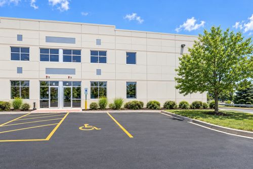 f-475 Quadrangle Dr, Bolingbrook, IL, 60440-3644 | Card Image