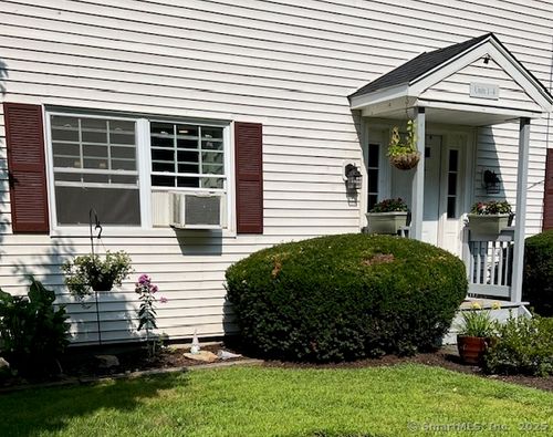 1 Canterbury Arms, New Milford, CT, 06776-2726 | Card Image