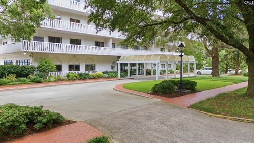 1829 Senate St, Columbia, SC, 29201-3837 | Card Image