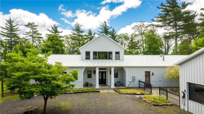 Front of house | Image 4