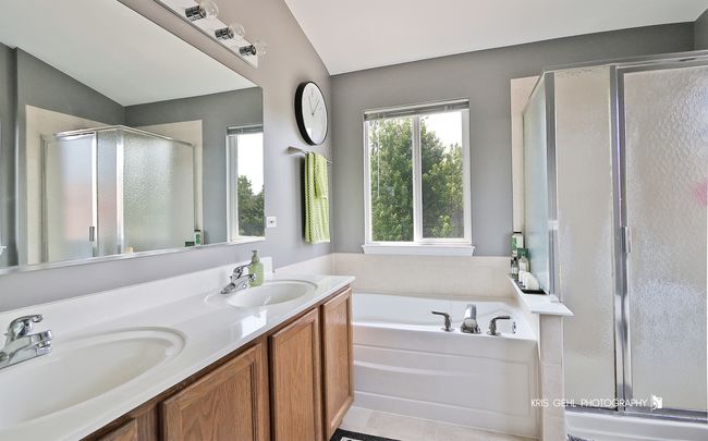 825 Limerick Ln, House other with 4 bedrooms, 3 bathrooms and 3 parking in McHenry IL | Image 18