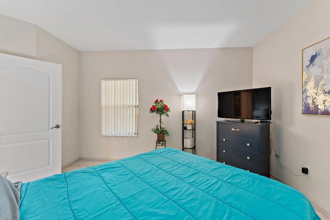 APT-204 - 500 Uno Lago Dr, Condo with 2 bedrooms, 2 bathrooms and null parking in Juno Beach FL | Image 10
