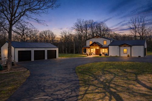 4696 Highway H, Half Way, MO, 65663-8501 | Card Image