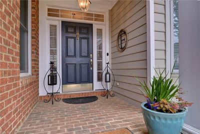 Welcoming front porch | Image 2