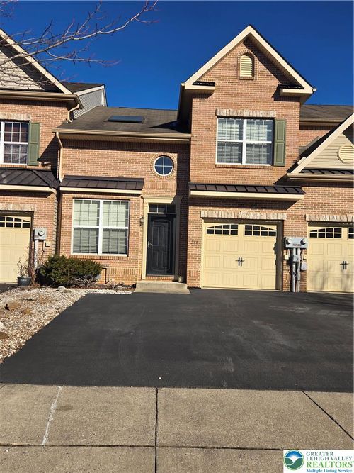 268 Blue Sage Dr, ALLENTOWN, PA, 18104-8203 | Card Image