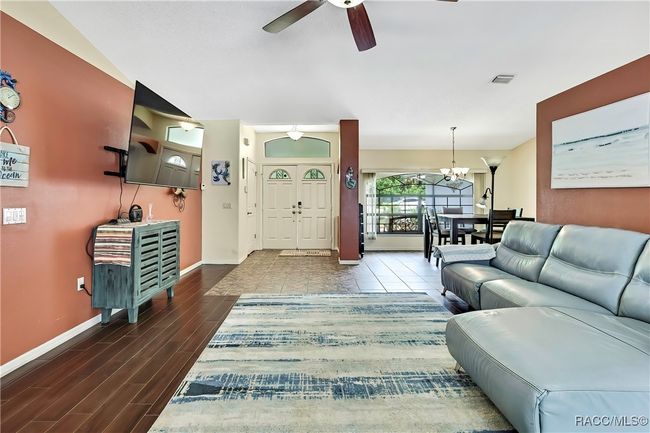 10721 N Ocean Dr, House other with 3 bedrooms, 2 bathrooms and 7 parking in CITRUS SPRINGS FL | Image 7