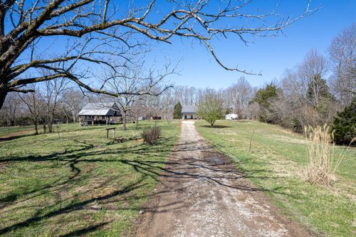 5921 Beard Rd, Franklin, TN, 37064-9293 | Card Image