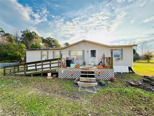 64 Outfield Dr, Bladenboro, NC, 28320-7374 | Card Image