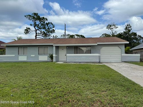 889 Lamplighter Dr Nw, PALM BAY, FL, 32907-7756 | Card Image