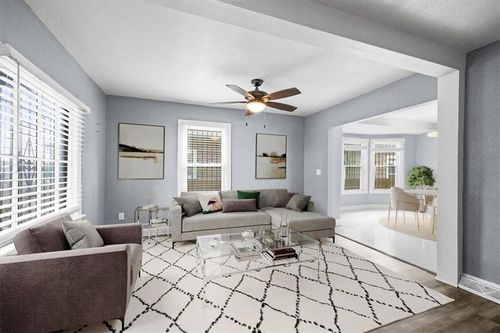 124 N Topping Ave, Kansas City, MO, 64123-1534 | Card Image