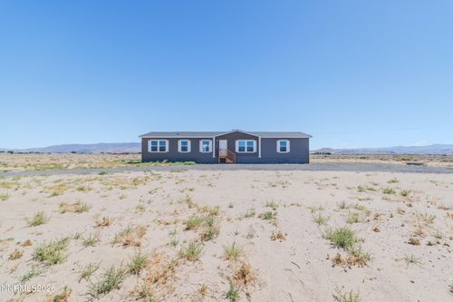 1785 E Antelope St, Silver Springs, NV, 89429-7660 | Card Image
