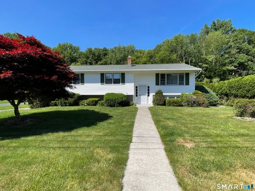 32 Kathy Dr, Seymour, CT, 06483-2022 | Card Image