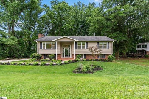100 Engel Drive, Greenville, SC, 29617 | Card Image
