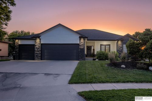 11902 S 214th St, Gretna, NE, 68028-3773 | Card Image