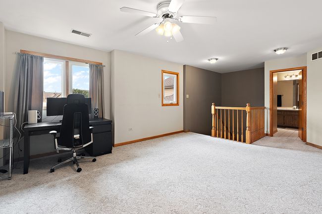 7706 Northfield Ln, Townhouse with 2 bedrooms, 4 bathrooms and 2 parking in Tinley Park IL | Image 15