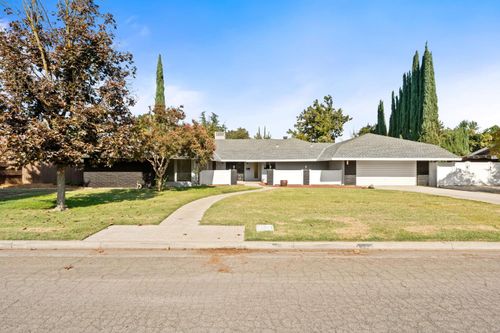 1011 Oregon Drive, Merced, CA, 95340 | Card Image