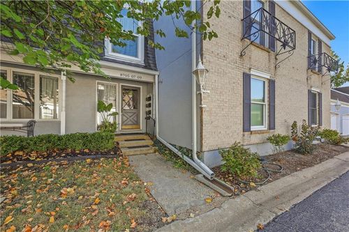 8705 Riggs Ln, Overland Park, KS, 66212-1269 | Card Image