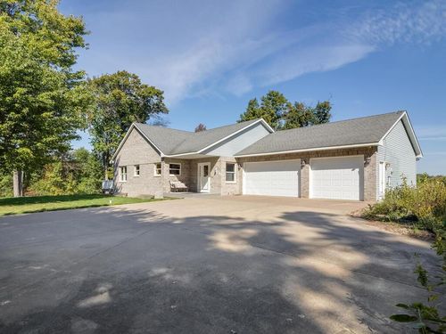 21087 National St Ne, East Bethel, MN, 55011-4804 | Card Image