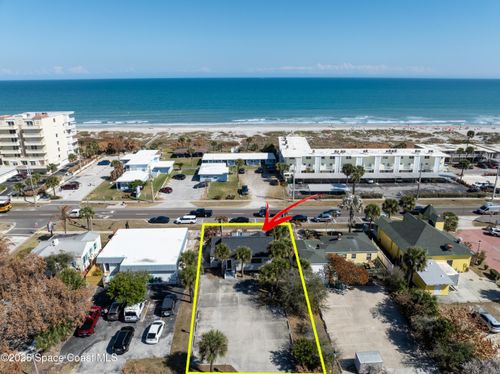158 N Atlantic Ave, COCOA BEACH, FL, 32931-2960 | Card Image