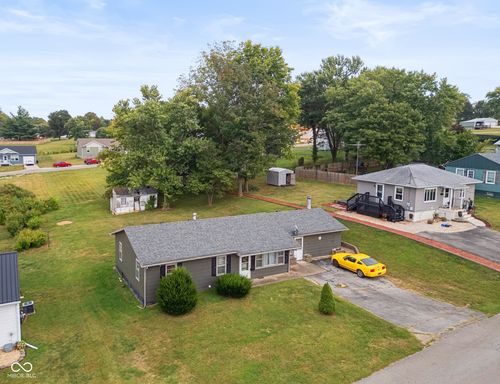 412 Ridgeview Dr, Salem, IN, 47167-1229 | Card Image