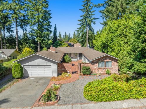 9113 186th Place Sw, Edmonds, WA, 98026 | Card Image