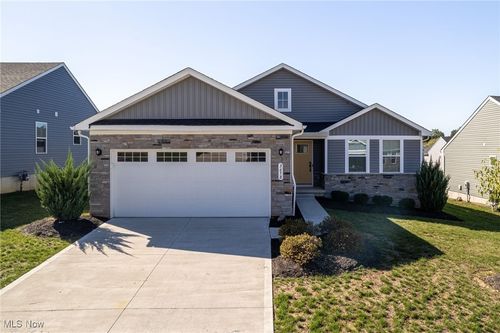 3658 Knecht Rd, Norton, OH, 44203-1026 | Card Image