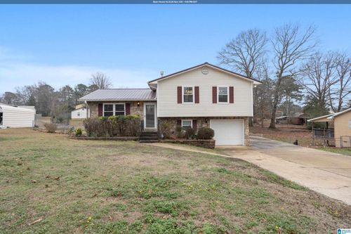 3016 Walker St, FULTONDALE, AL, 35068-1427 | Card Image