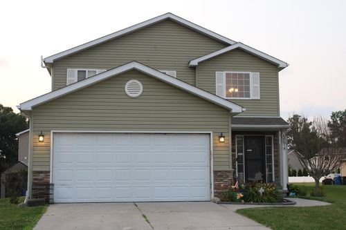 6462 Misty Ct, Waterford, MI, 48327-1797 | Card Image