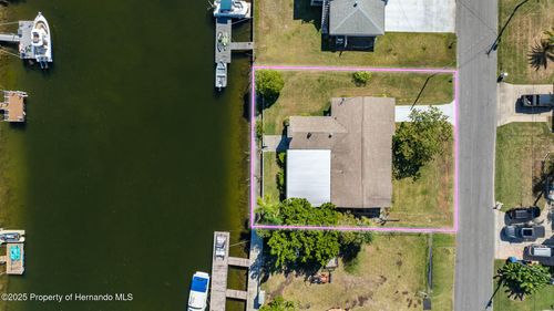 3316 Gulf Winds Cir, Hernando Beach, FL, 34607-3026 | Card Image